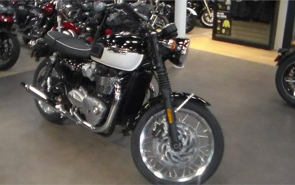 2024 Triumph Bonneville T120