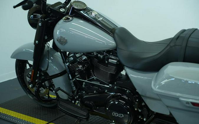 2025 Harley-Davidson® FLHRXS - Road King® Special