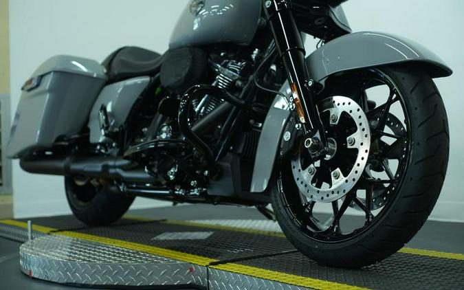 2025 Harley-Davidson® FLHRXS - Road King® Special