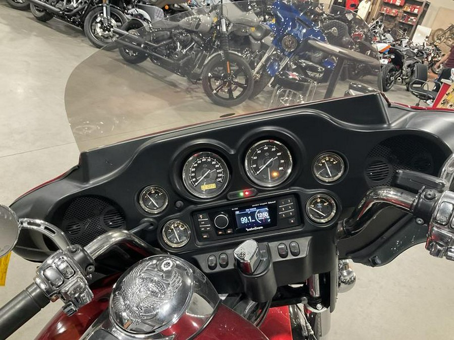 2013 Harley-Davidson® FLHTK - Electra Glide® Ultra Limited