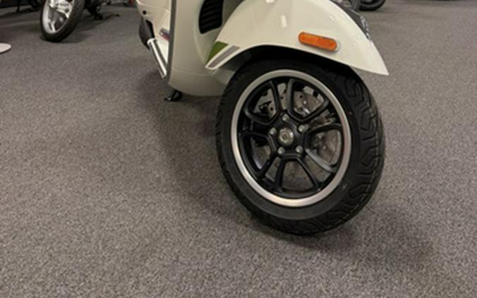 2026 Vespa GTS 310 SuperTech
