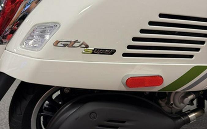 2026 Vespa GTS 310 SuperTech