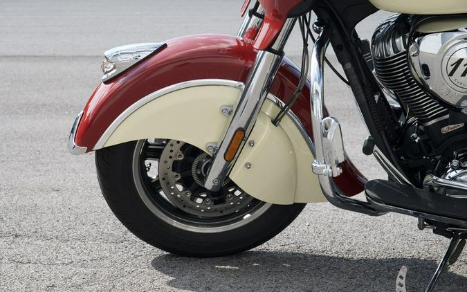 2015 Indian Motorcycle Indian® Chieftain™ - Two-Tone