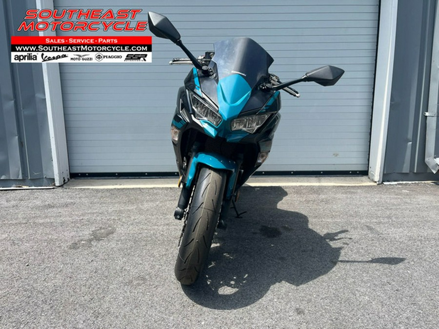 2021 Kawasaki Ninja 650 ABS Metallic Spark Black/Pearl Nightsha