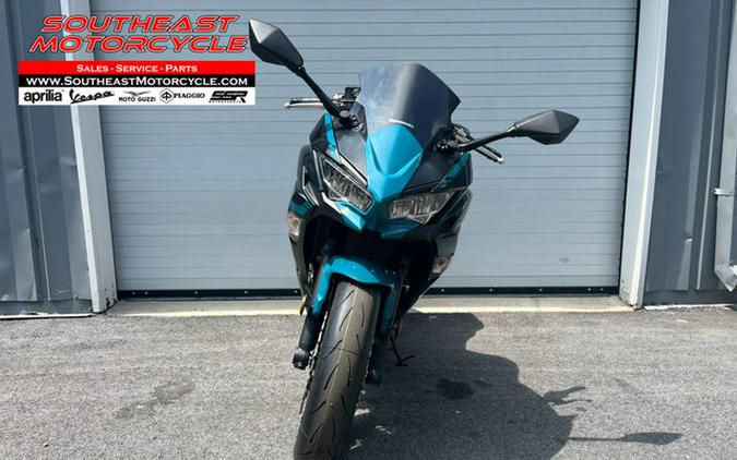 2021 Kawasaki Ninja 650 ABS Metallic Spark Black/Pearl Nightsha