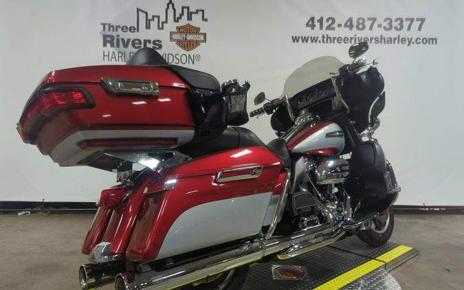 2019 Harley-Davidson® Electra Glide® Ultra Classic® Wicked Red/Barr