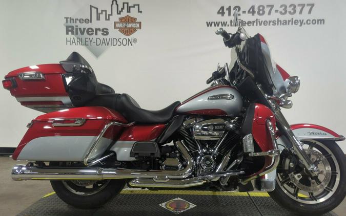 2019 Harley-Davidson® Electra Glide® Ultra Classic® Wicked Red/Barr