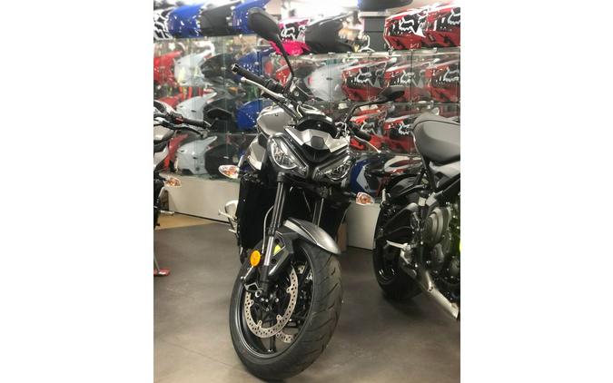 2024 Triumph Street Triple 765 R