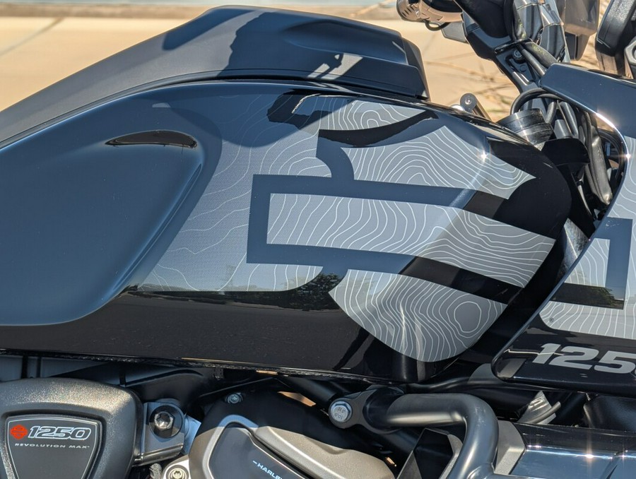 2025 Harley-Davidson® Pan America® 1250 Special
