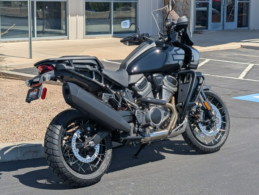 2025 Harley-Davidson® Pan America® 1250 Special