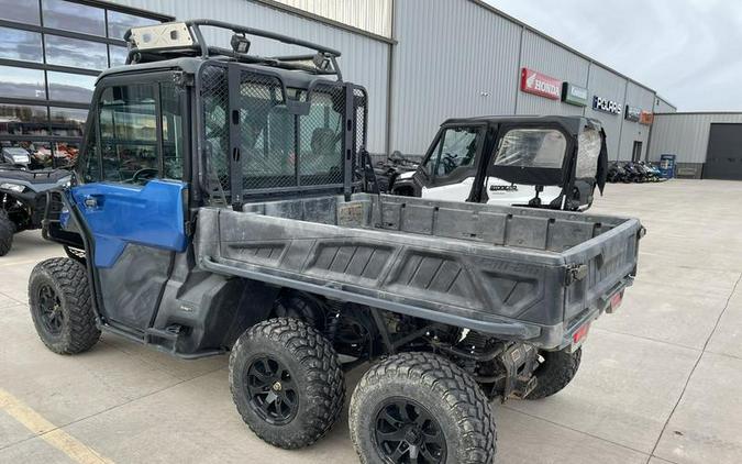 2022 Can-Am® Defender 6x6 Limited HD10