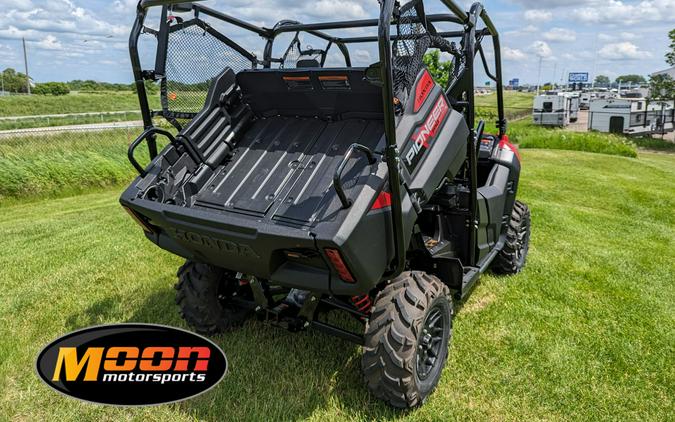 2024 Honda Pioneer 700-4 Deluxe