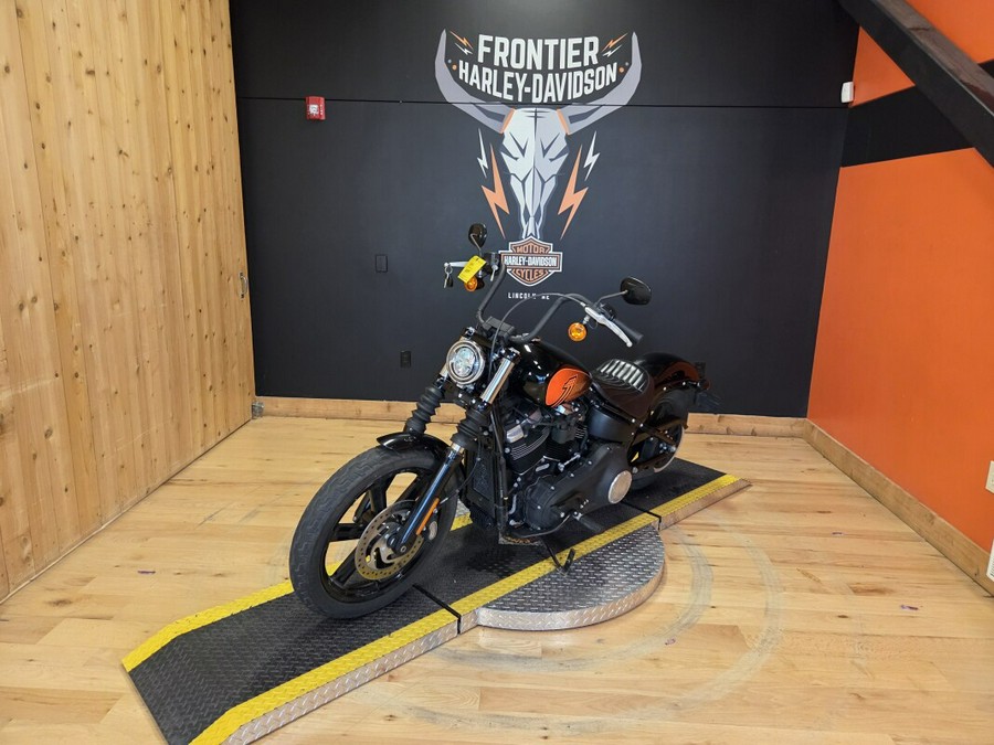 FXBBS 2021 Street Bob® 114