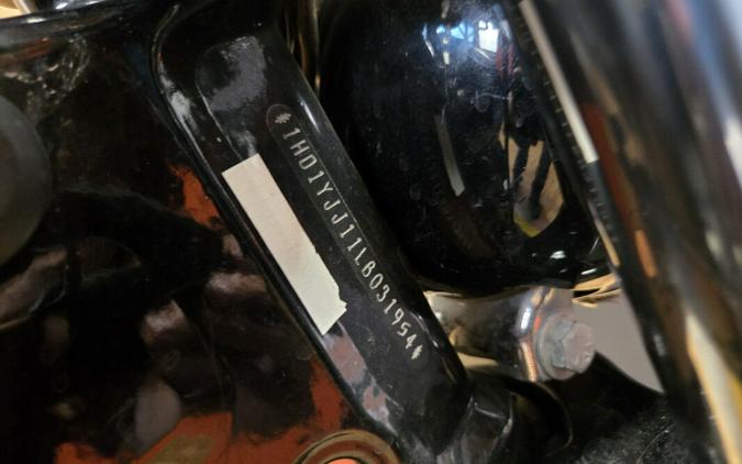 FXBBS 2021 Street Bob® 114