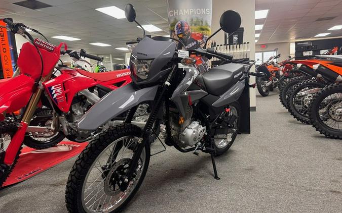 2025 Honda XR150L