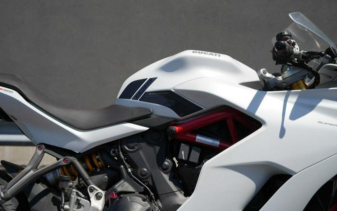 2018 Ducati SuperSport S White Silk
