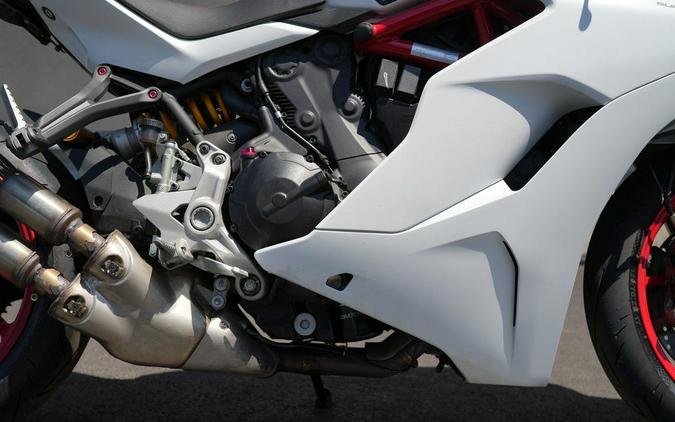 2018 Ducati SuperSport S White Silk