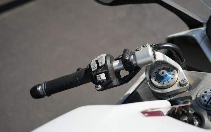 2018 Ducati SuperSport S White Silk