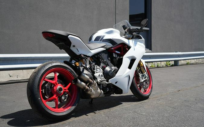 2018 Ducati SuperSport S White Silk
