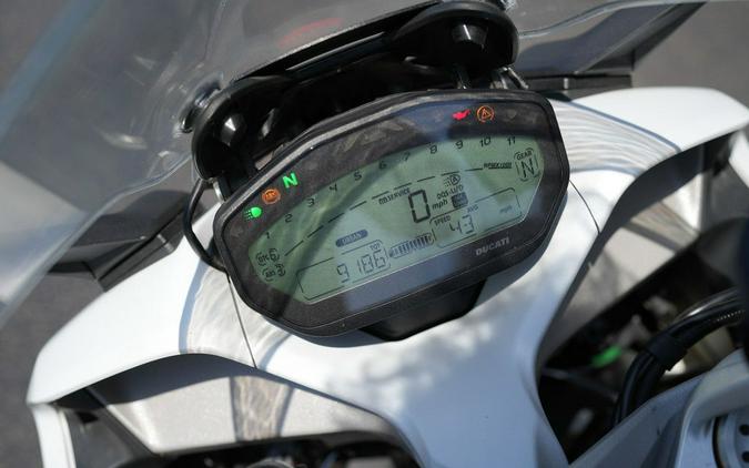 2018 Ducati SuperSport S White Silk