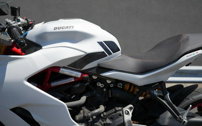 2018 Ducati SuperSport S White Silk