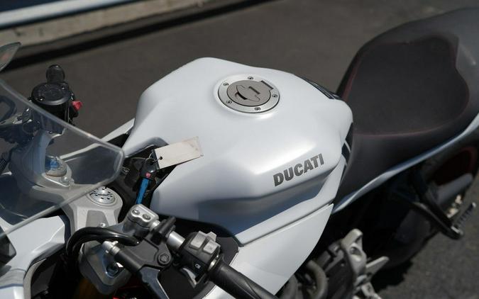 2018 Ducati SuperSport S White Silk