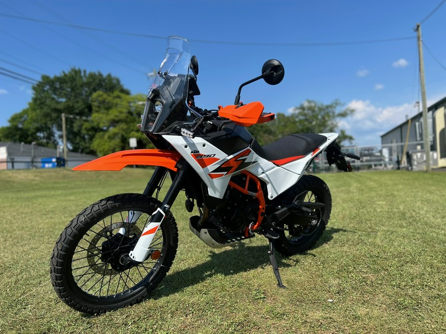 2026 390 ADVENTURE R - KTM