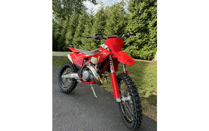 2027 GASGAS EX 300