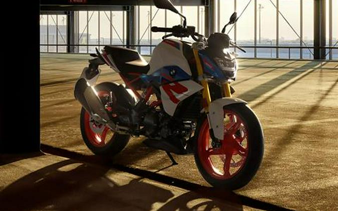 2023 BMW G 310 R