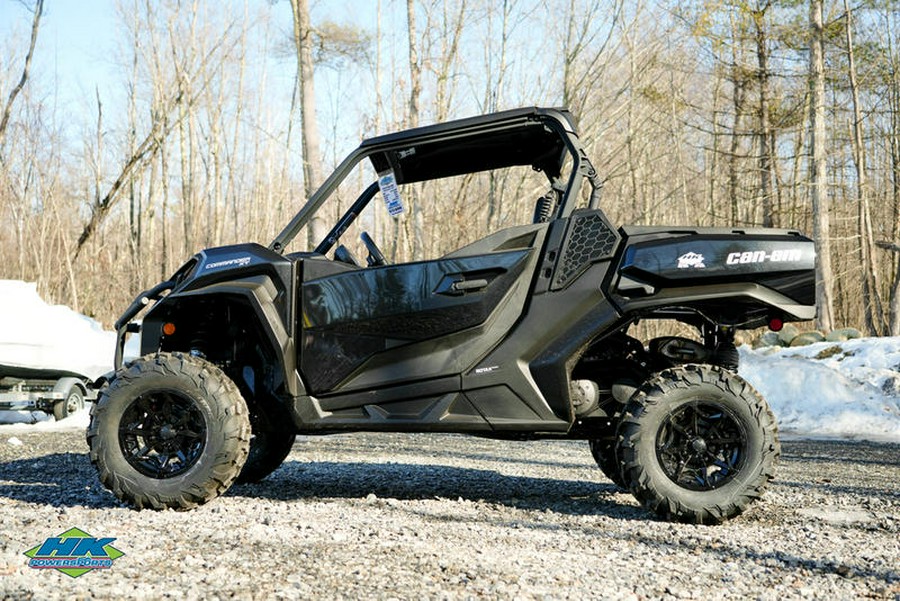 2024 Can-Am® Commander XT 700