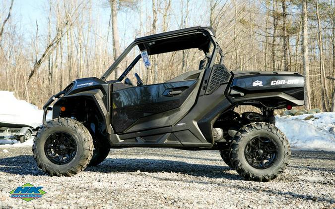 2024 Can-Am® Commander XT 700