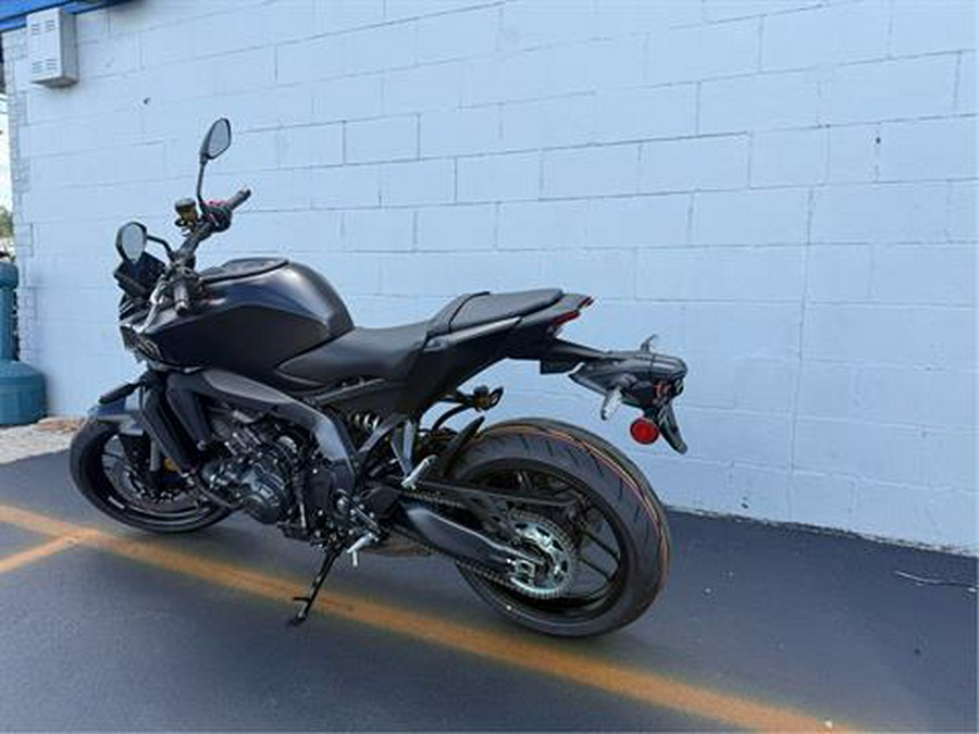 2025 Yamaha MT-09