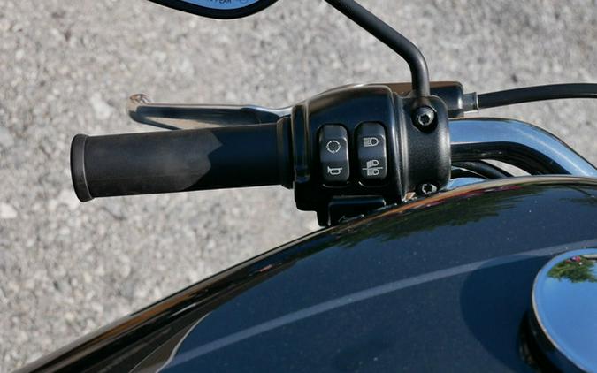 2016 Harley-Davidson XL1200CX - Roadster