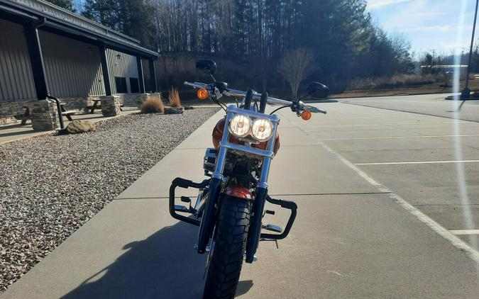 2013 Harley-Davidson® Fat Bob® Candy Orange