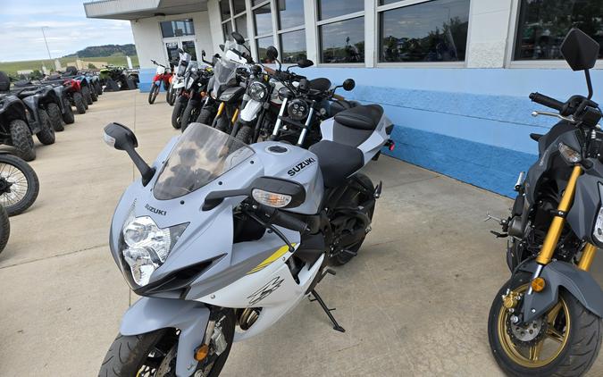 2022 Suzuki GSX-R600