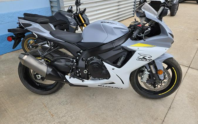 2022 Suzuki GSX-R600