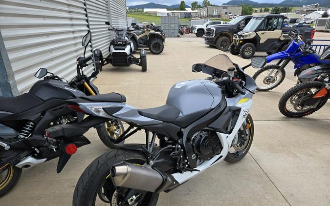 2022 Suzuki GSX-R600
