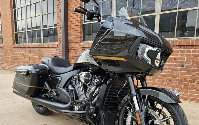 2026 Indian Motorcycle® Challenger 112 Dark Horse® with PowerBand Audio Package