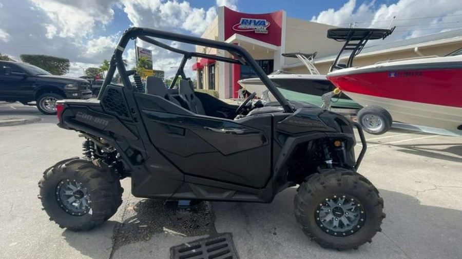 2023 Can-Am® Maverick Trail DPS 1000