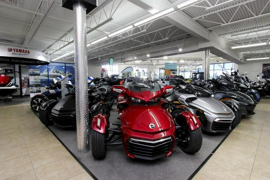 2023 Can-Am® Maverick Trail DPS 1000