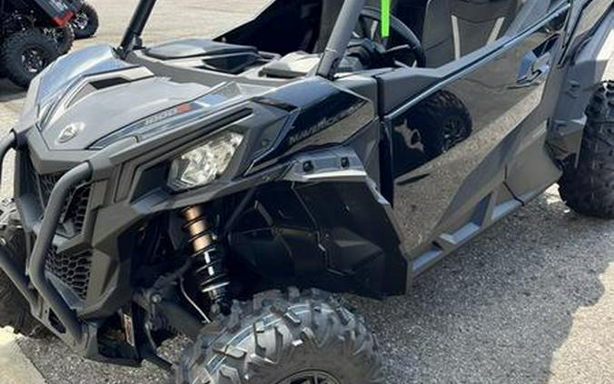 2023 Can-Am® Maverick Sport DPS 1000R