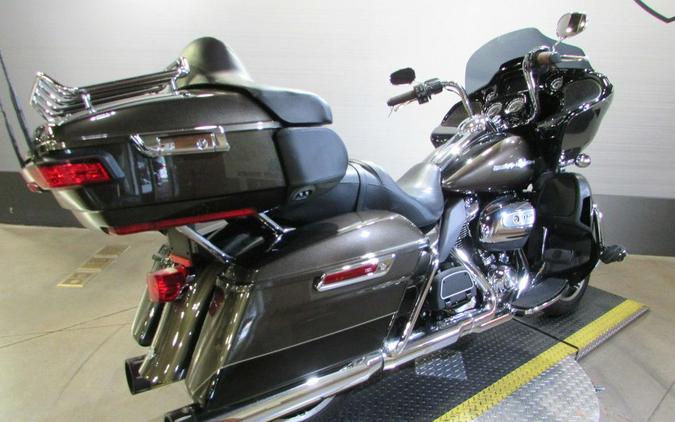 2020 Harley-Davidson® FLTRK - Road Glide® Limited