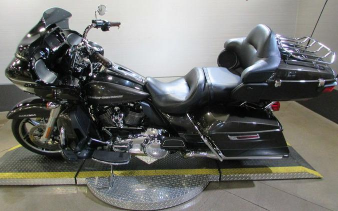 2020 Harley-Davidson® FLTRK - Road Glide® Limited