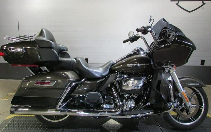 2020 Harley-Davidson® FLTRK - Road Glide® Limited