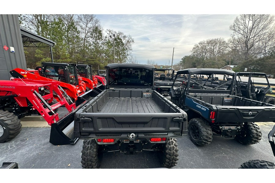 2026 Can-Am DEFENDER PRO 6X6 LIMITED