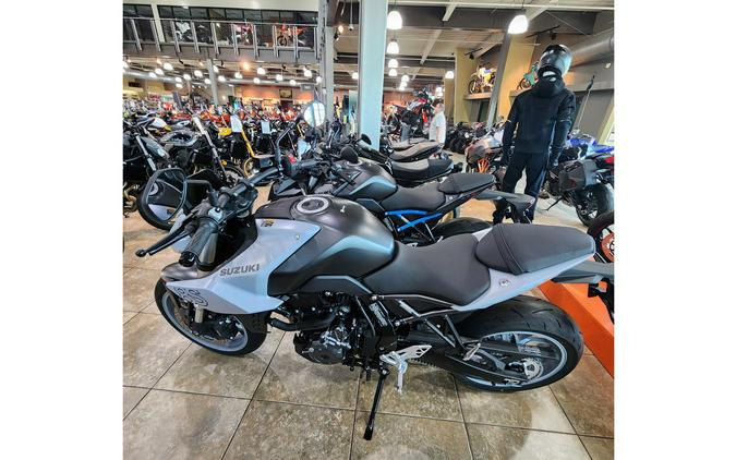 2024 Suzuki GSX-8S