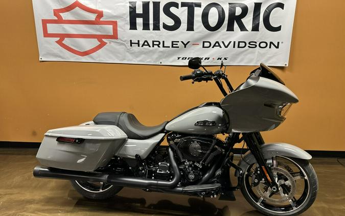 FLTRX 2025 Road Glide™