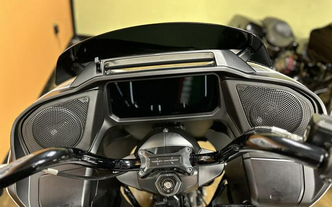 FLTRX 2025 Road Glide™