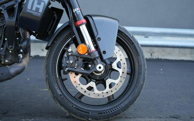 2024 Husqvarna Vitpilen 401