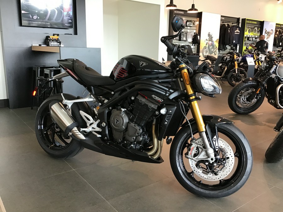 2025 Triumph Speed Triple 1200 RS